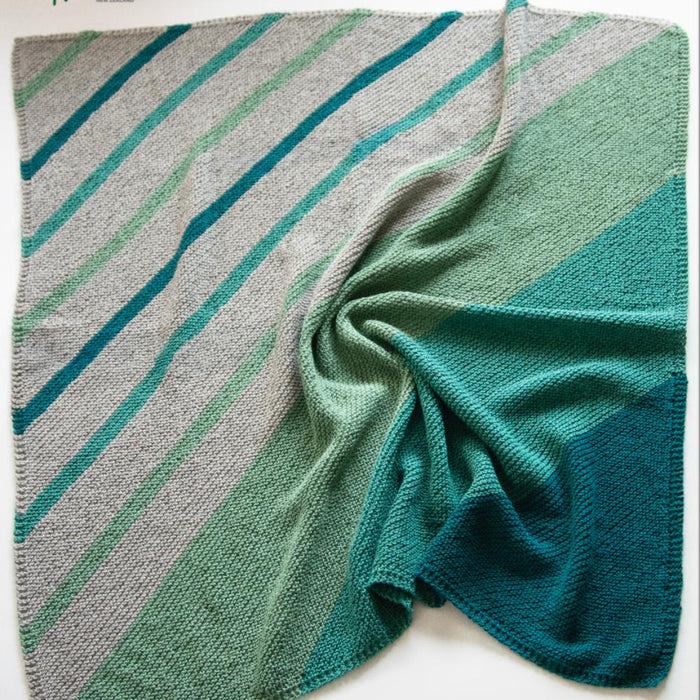 Diagonal Colour Blocked Baby Blanket Knitting Pattern (K3055)