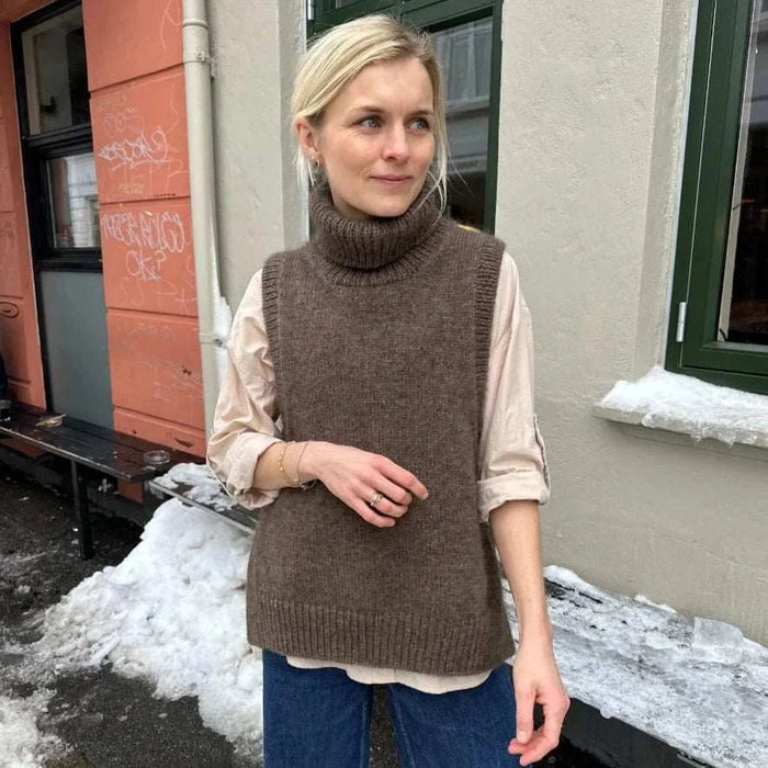 Lulu Slipover (Chunky Edition) Knitting Pattern - PetiteKnit-Pattern-Wild and Woolly Yarns