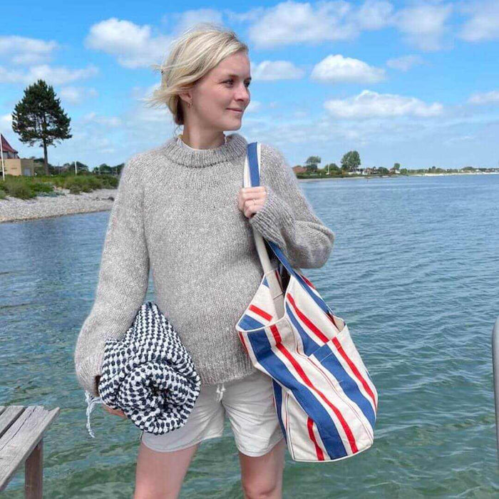 Novice Sweater Chunky Edition Knitting Pattern - PetiteKnit-Pattern-Wild and Woolly Yarns