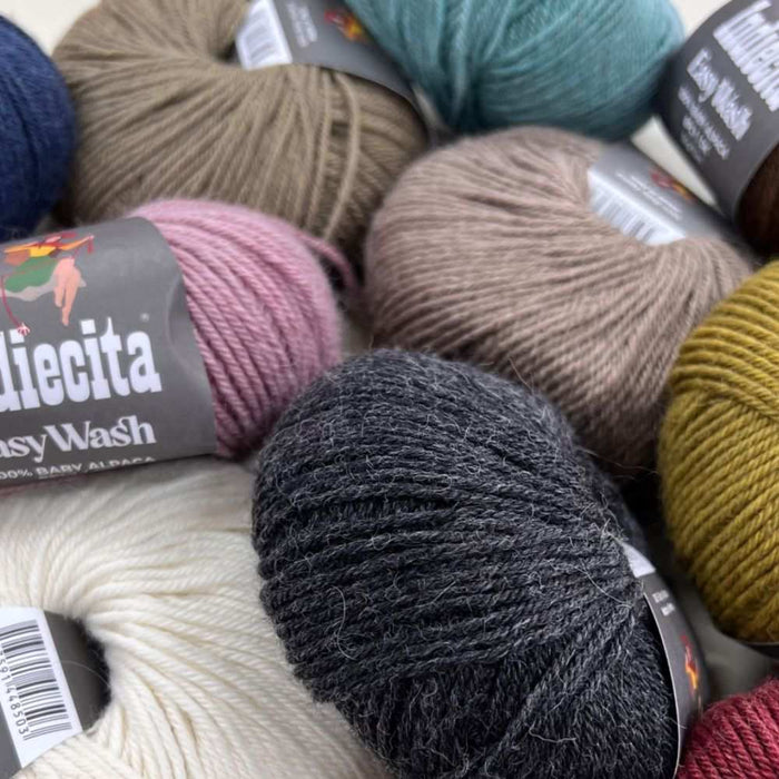 Indiecita EasyWash 100% Baby Alpaca - 8Ply-Yarn-Alpaca Yarns-Undyed Cream (100)-Wild & Woolly Yarns