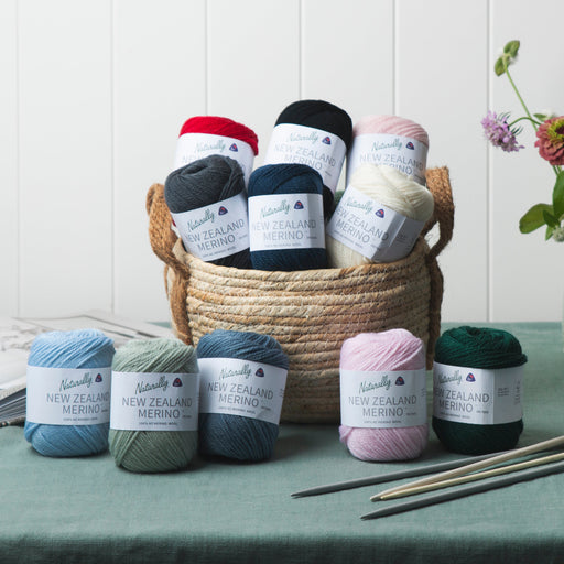 New Zealand Merino - 8ply-Yarn-Wentworth Distributors-White (2000)-Wild & Woolly Yarns