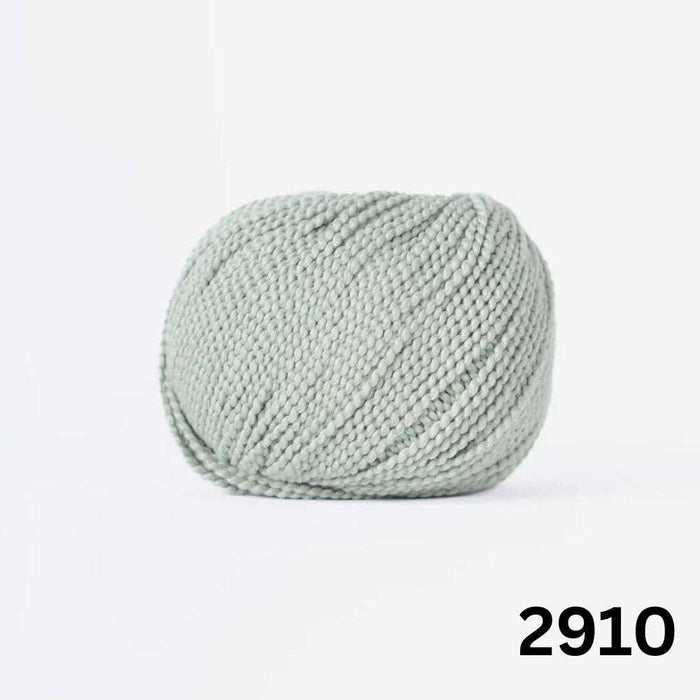 Amano Palma Organic Cotton 10 ply yarn ball with textured aran weight and natural cotton fibers