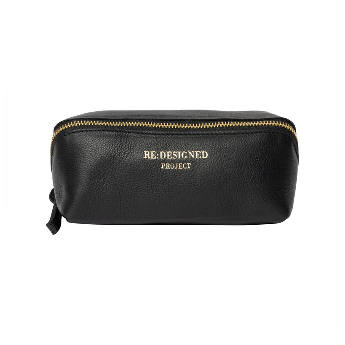 Black Project 36 Knitting Project Bag made of handcrafted urban leather with metal zipper closure
