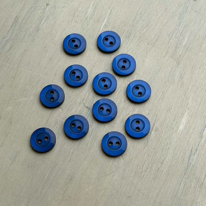 Abbey Purely Wool 2-Hole Buttons – Blue Flame-Buttons-Trendy Trims-11.5 mm (18L)-Wild & Woolly Yarns
