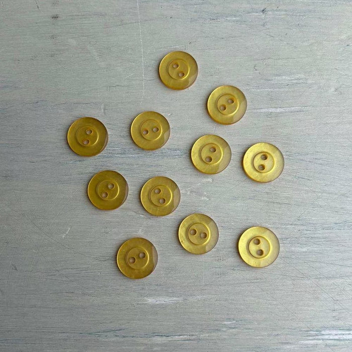 Abbey Purely Wool 2-Hole Buttons – Daffodil-Buttons-Trendy Trims-11.5 mm (18L)-Wild & Woolly Yarns