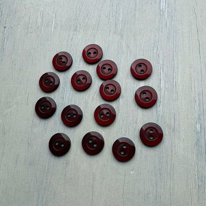 Abbey Purely Wool 2-Hole Buttons – Rum Raisin-Buttons-Trendy Trims-11.5 mm (18L)-Wild & Woolly Yarns