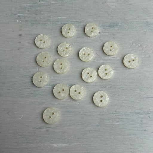 Abbey Rowan Baby Cashsoft Merino Buttons – Cream-Buttons-Trendy Trims-14 mm (22L)-Wild & Woolly Yarns