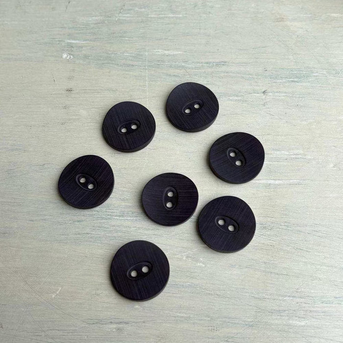 Abbey Rowan Big Wool Light Concave Buttons – Smoky-Buttons-Trendy Trims-18 mm (28L)-Wild & Woolly Yarns