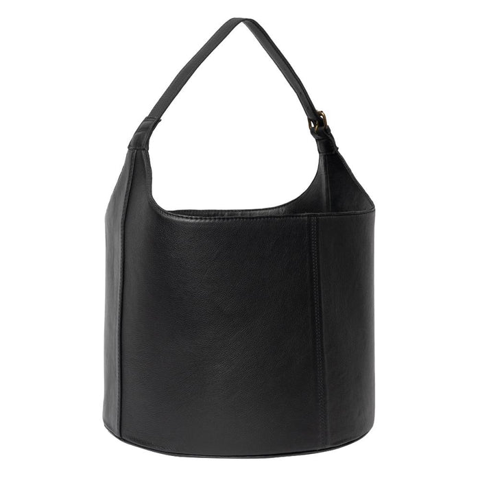 Black leather knitting bucket bag with sturdy structure and comfortable handle.