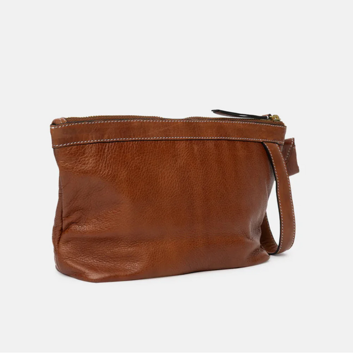 Project 4 Knitting Bag in walnut leather with metal zipper and side handle.