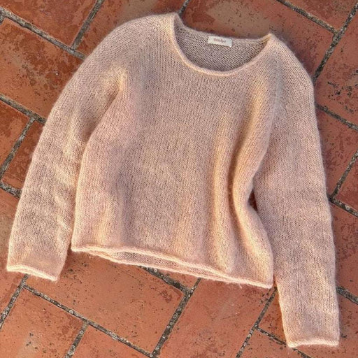 PetiteKnit Cumulus Blouse O-Neck Knit Kit-Knitting Kit-Wild & Woolly Yarns-XS/S/M/L-Snowflake (6001)-Wild & Woolly Yarns