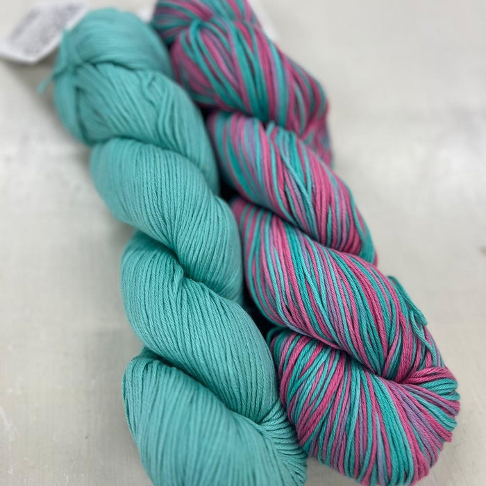 Waves Organic Wash Cloth Knit Kit-Knitting Kit-Wild & Woolly Yarns-Sunblock (3111) & Holiday (3123)-Wild & Woolly Yarns