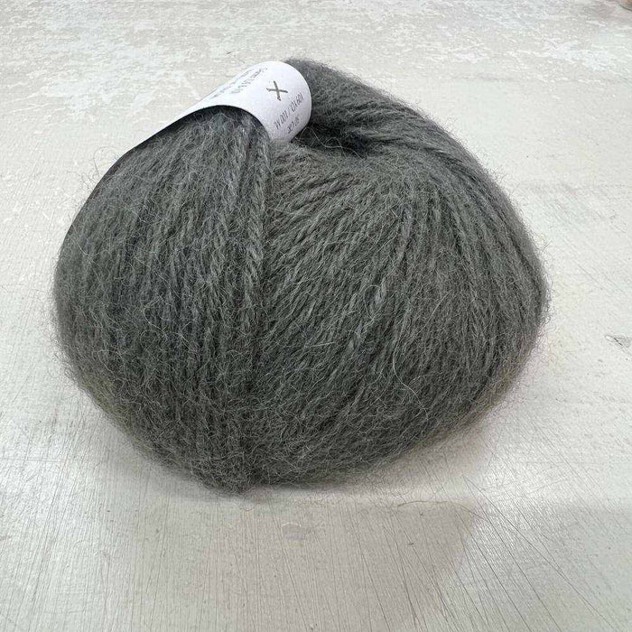 Alpaca Air Shrug Knit Kit-Needlecraft Kits-Wild & Woolly Yarns-76–81 cm or 86–91 cm-Pale Ash (8079)-Wild & Woolly Yarns