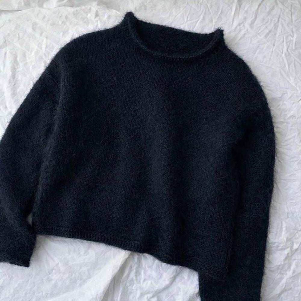Cloud Blouse Knit Kit-Needlecraft Kits-Wild & Woolly Yarns-Black Hole (6081)-XXS-Wild & Woolly Yarns
