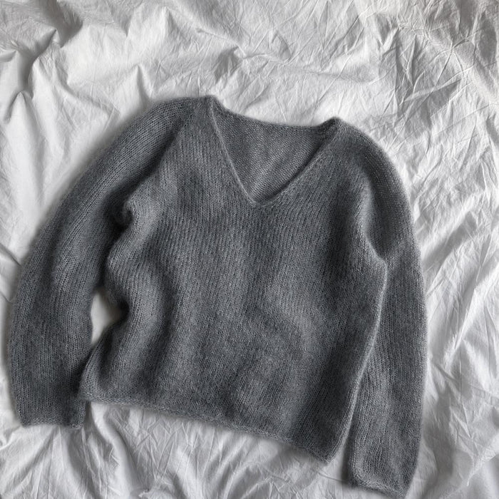 Cumulus Blouse V-Neck Knit Kit-Needlecraft Kits-Wild & Woolly Yarns-XS / S-Carbon Footprint (6059)-Wild & Woolly Yarns