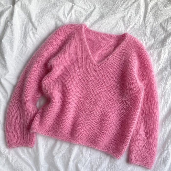 Cumulus Blouse V-Neck Knit Kit-Needlecraft Kits-Wild & Woolly Yarns-XS / S-Fuchsia Blush (6137)-Wild & Woolly Yarns