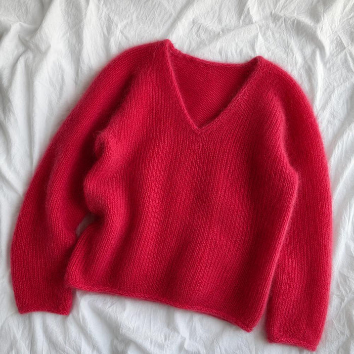 Cumulus Blouse V-Neck Knit Kit-Needlecraft Kits-Wild & Woolly Yarns-XS / S-Lipstick Red (6131)-Wild & Woolly Yarns