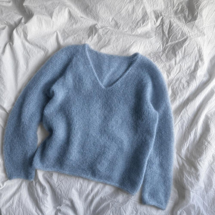 Cumulus Blouse V-Neck Knit Kit-Needlecraft Kits-Wild & Woolly Yarns-XS / S-Polo Blue (6071)-Wild & Woolly Yarns