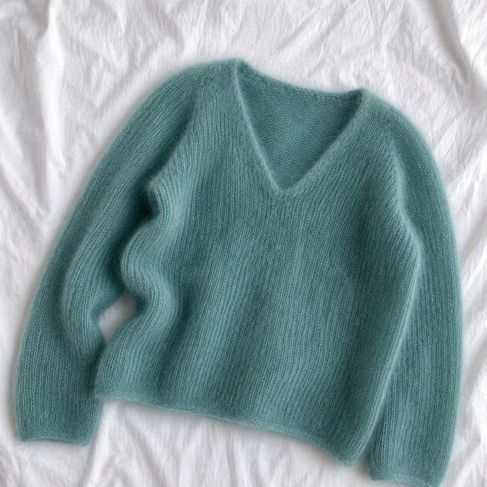Cumulus Blouse V-Neck Knit Kit-Needlecraft Kits-Wild & Woolly Yarns-XS / S-Rainier Blue (6804)-Wild & Woolly Yarns