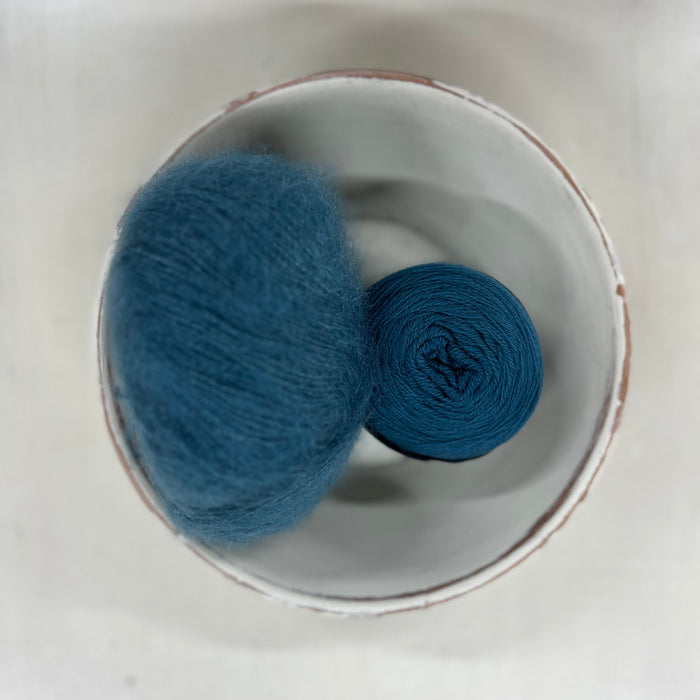 Float Relaxed Shawl Knitting Kit-Needlecraft Kits-Wild & Woolly Yarns-Black (0067)-Without Needles-Wild & Woolly Yarns