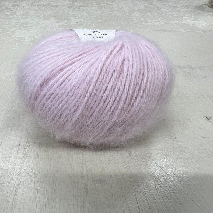 Heavenly Blanket Knit Kit-Needlecraft Kits-Wild & Woolly Yarns-Ballet Blush (8051)-Without Needles-Wild & Woolly Yarns
