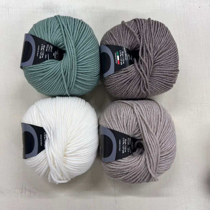Merino Baby Blanket Knit Kit-Needlecraft Kits-Wild & Woolly Yarns-Peppermint Crisp-Without Needles-Wild & Woolly Yarns