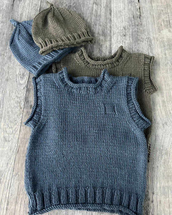 Rudy Rolled Edge Vest Knit Kit-Needlecraft Kits-Wild & Woolly Yarns-White (2000)-3-6 Months-Wild & Woolly Yarns
