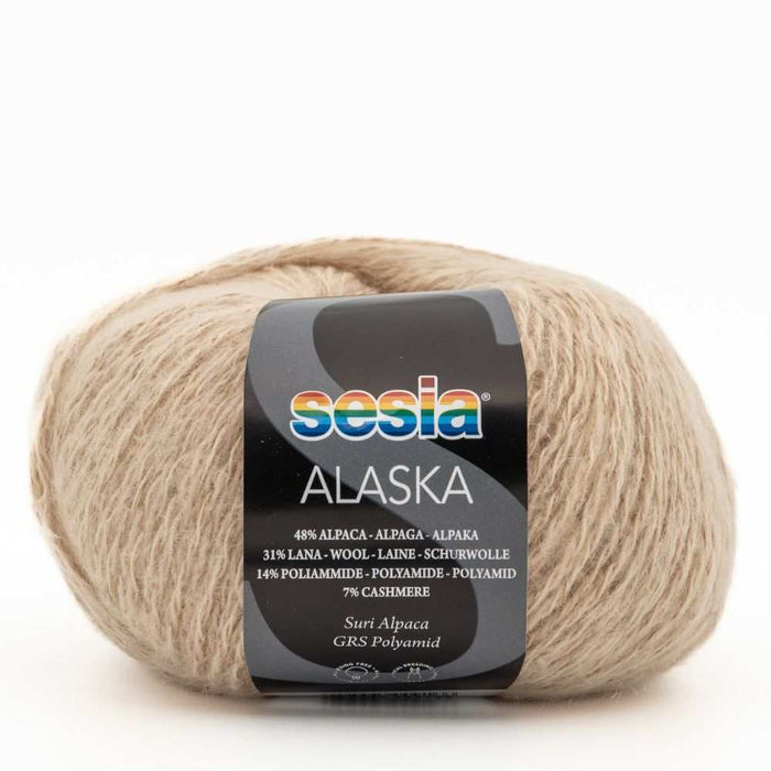 Sophie Scarf Knit Kit with Sesia Alaska yarn for luxurious warmth and softness.