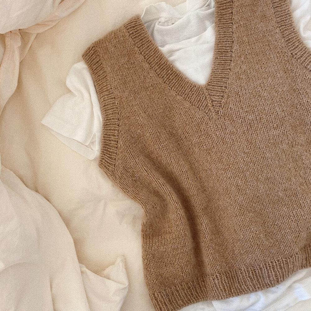 Knitting Kits NZ | Beginner to Advanced Projects | Wild & Woolly Yarns