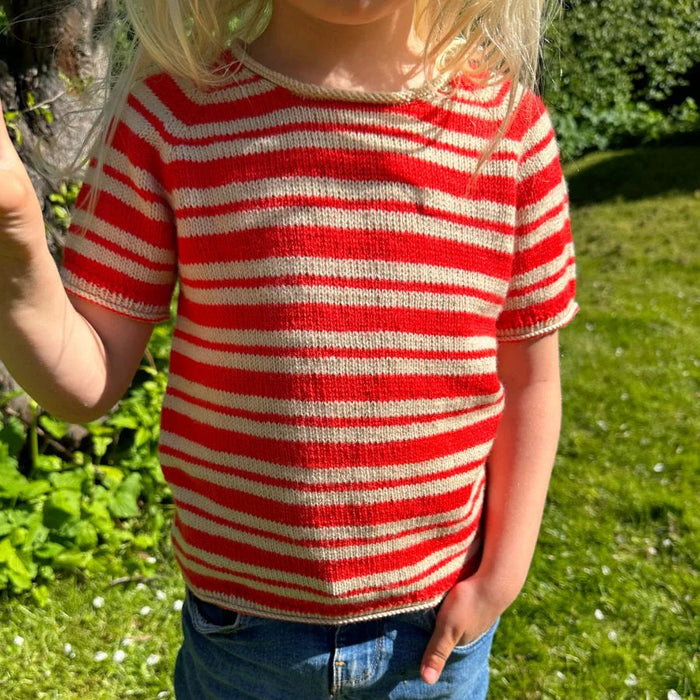 Amelie Tee Junior Knitting Pattern - PetiteKnit