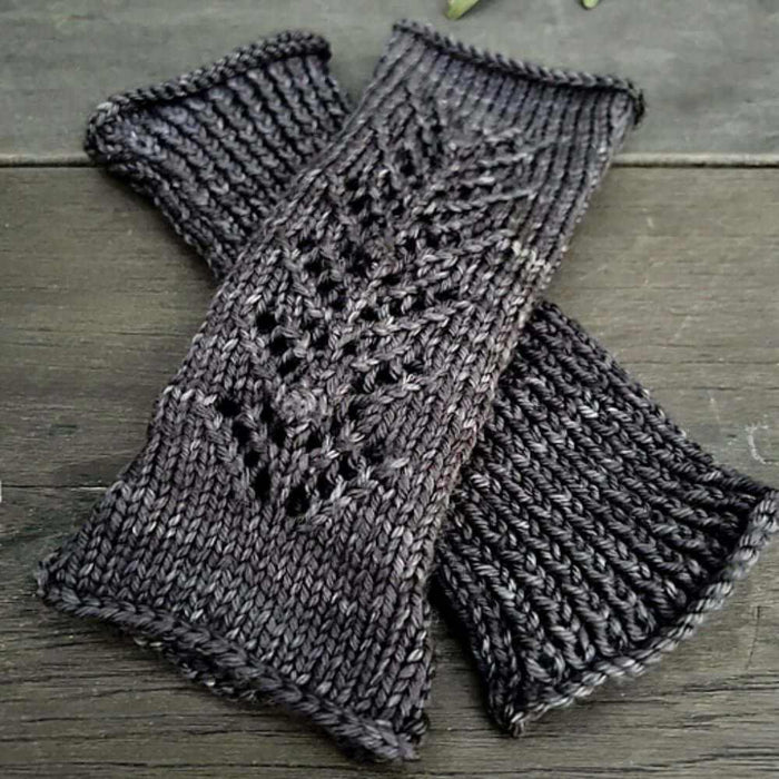 Avery Mitts Knitting Pattern - 8Ply-Needlecraft Patterns-Kiwi Stitch & Knit Co-Printed-Wild & Woolly Yarns