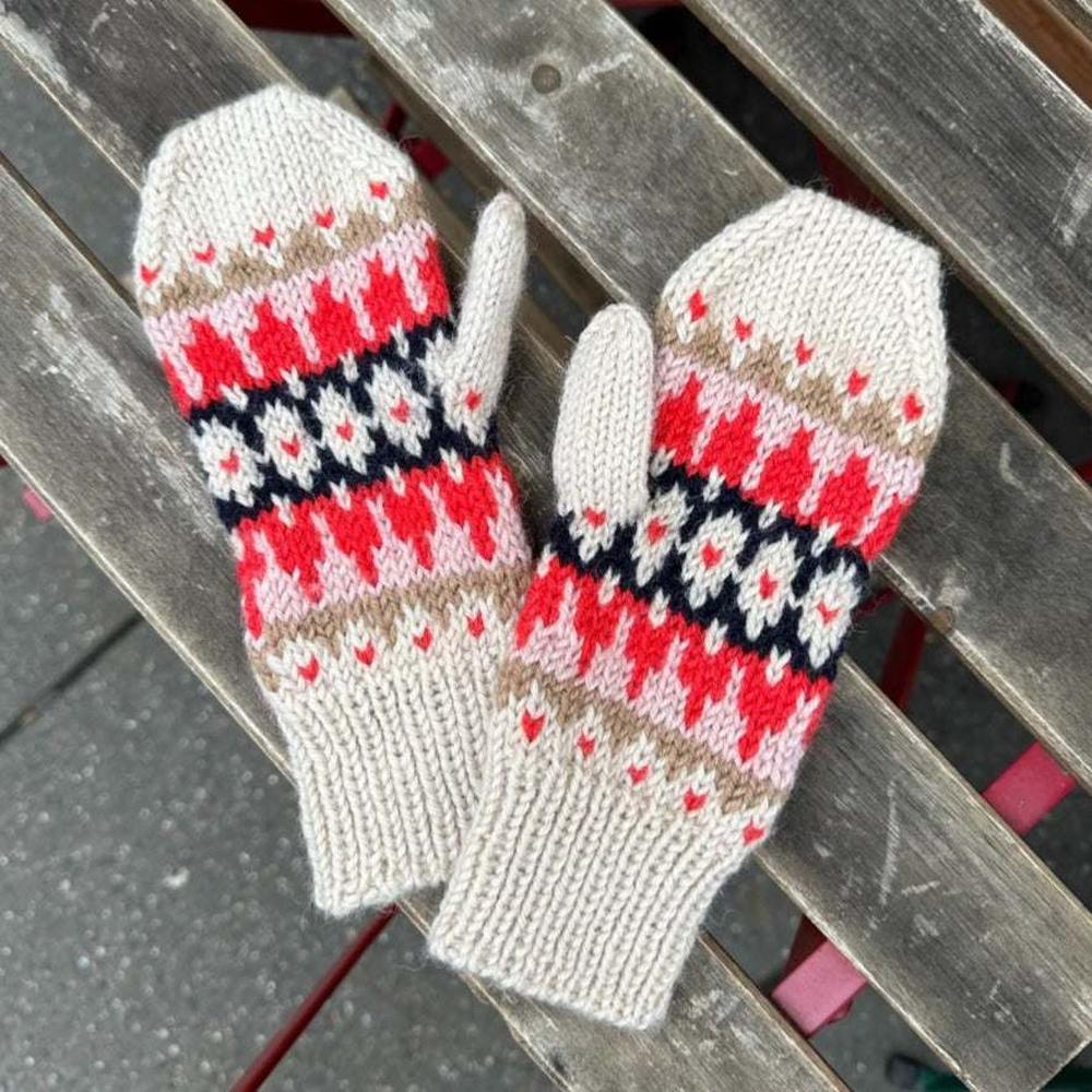 Celeste Mittens Knitting Pattern - PetiteKnit-Needlecraft Patterns-PetiteKnit-Wild & Woolly Yarns