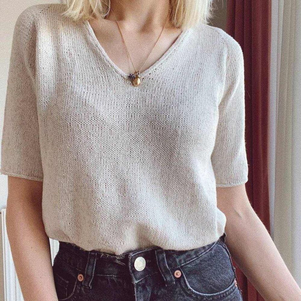 Cumulus Tee Knit Kit – Tynn Line-Needlecraft Kits-Wild & Woolly Yarns-XXS / XS / S-White (1002)-Wild & Woolly Yarns