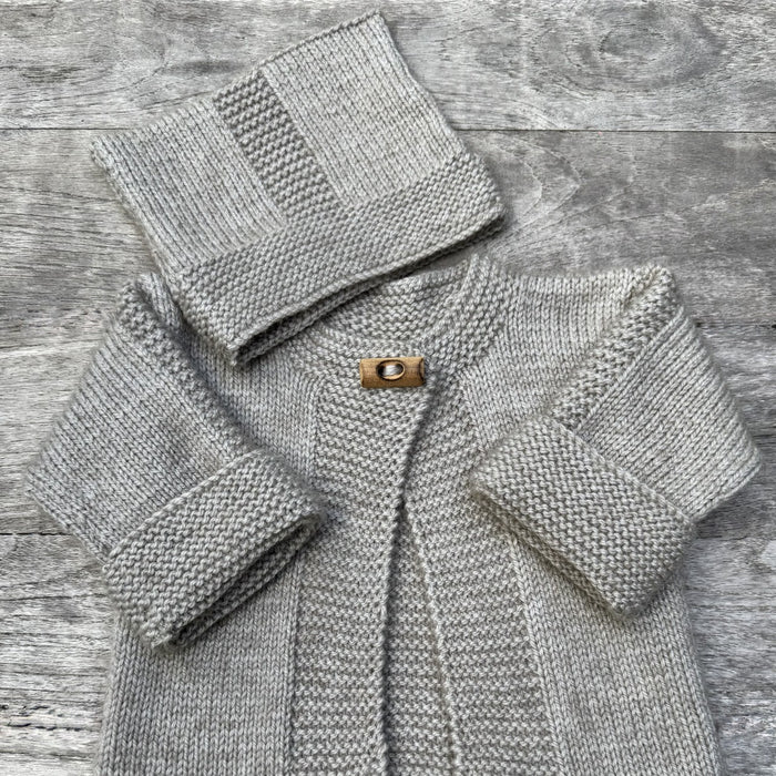Mio Jacket & Hat Knitting Pattern-Needlecraft Patterns-Kiwi Stitch & Knit Co-Printed-Wild & Woolly Yarns