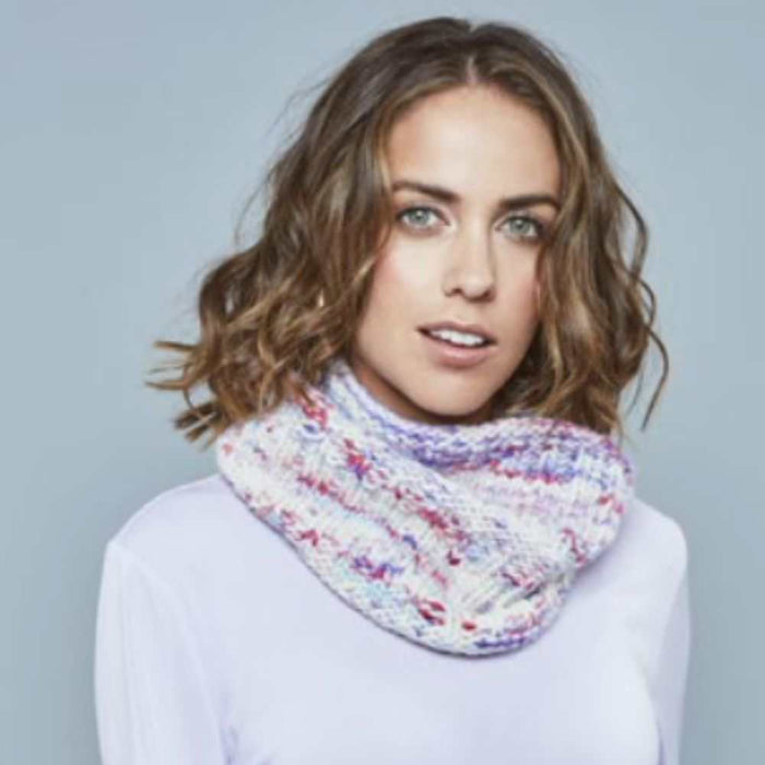 Antonella Cowl Knitting Pattern-Pattern-Wild and Woolly Yarns