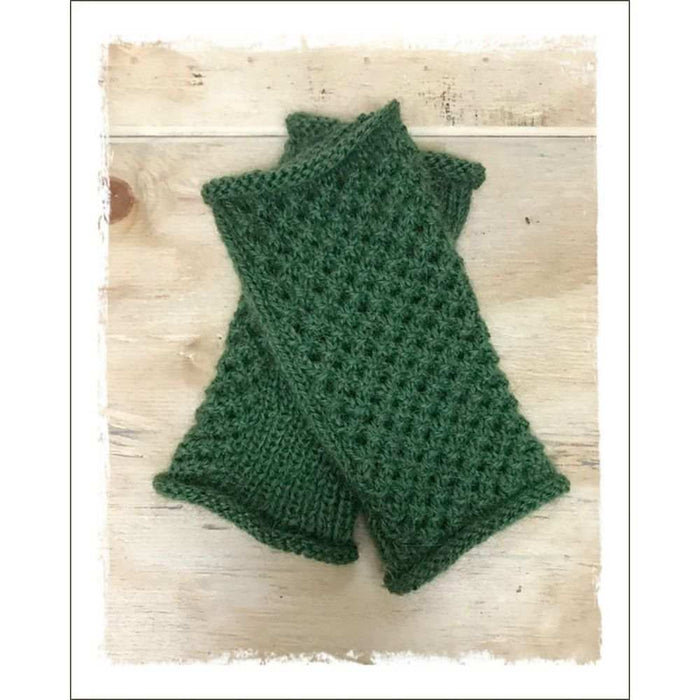 Briar Mitts Knitting Pattern - 8ply-Pattern-Wild and Woolly Yarns