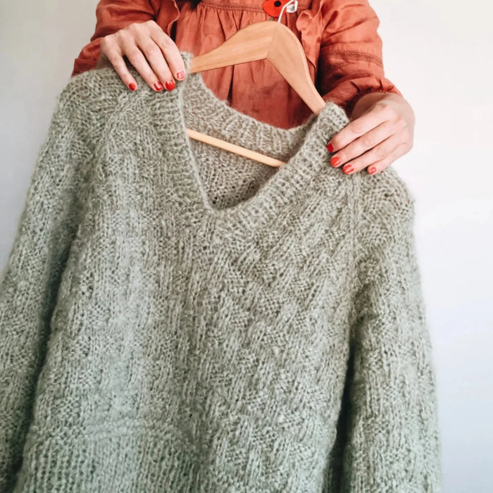 V Neck Jumper Knitting Pattern in Basket Weave Stitch with 12Ply Mohair.