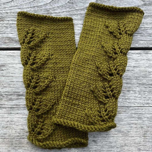Fern Mitts Knitting Pattern - 8Ply-Pattern-Wild and Woolly Yarns