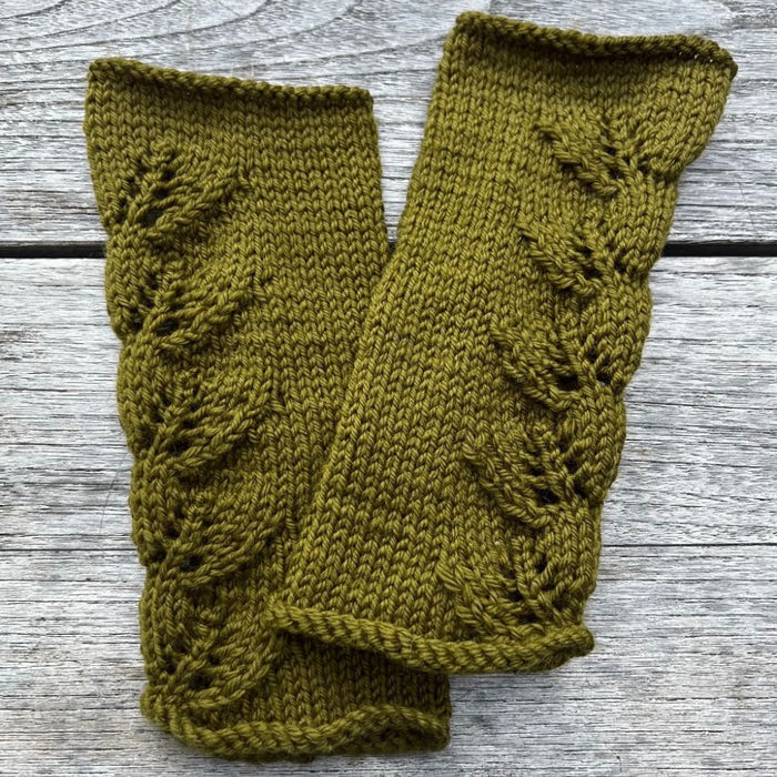 Fern Mitts Knitting Pattern - 8Ply-Pattern-Wild and Woolly Yarns