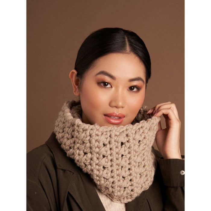 Mode at Rowan: Chunky Crochet 4 Projects Pattern Book-Pattern-Wild and Woolly Yarns
