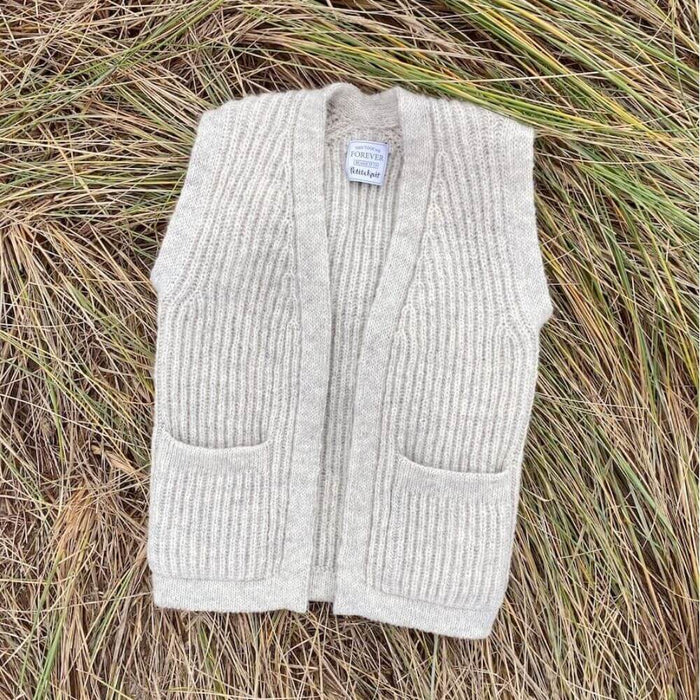 November Vest Knitting Pattern - PetiteKnit-Pattern-Wild and Woolly Yarns