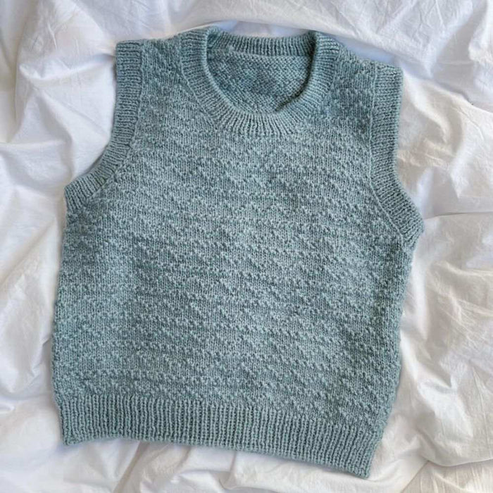 Sille Slipover Junior Knitting Pattern - PetiteKnit-Pattern-Wild and Woolly Yarns