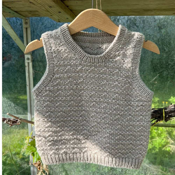 Sille Slipover Mini - PetiteKnit-Pattern-Wild and Woolly Yarns