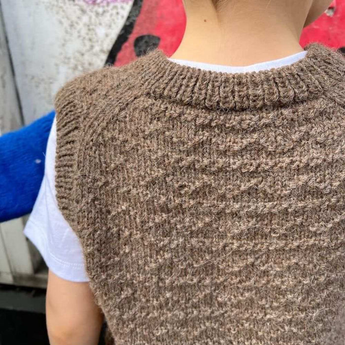 Sille Slipover Mini - PetiteKnit-Pattern-Wild and Woolly Yarns