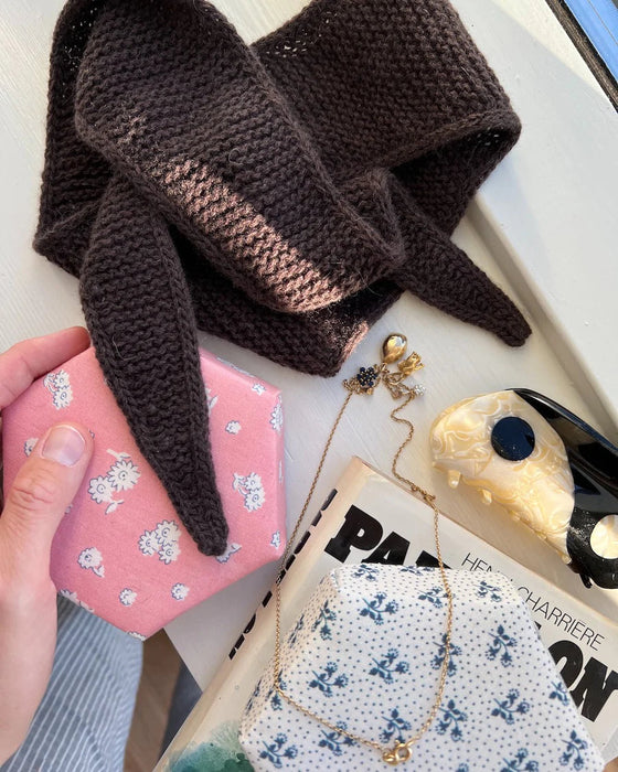 Sophie Scarf Knitting Pattern - PetiteKnit-Pattern-Wild and Woolly Yarns