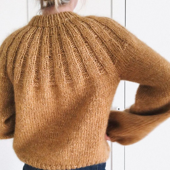 Sunday Sweater Knitting Pattern - PetiteKnit-Pattern-Wild and Woolly Yarns