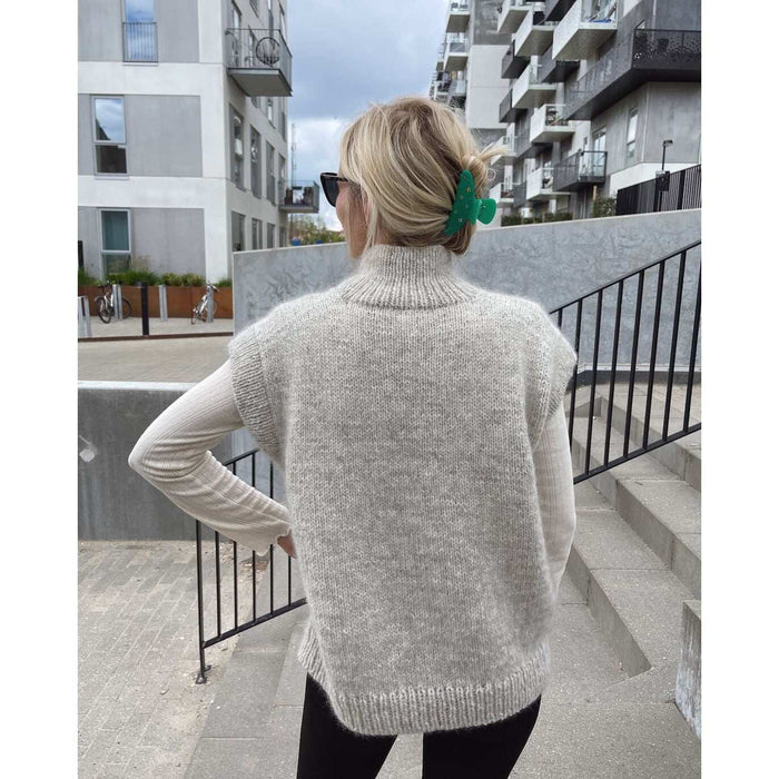 Weekend Slipover Knitting Pattern - PetiteKnit-Pattern-Wild and Woolly Yarns