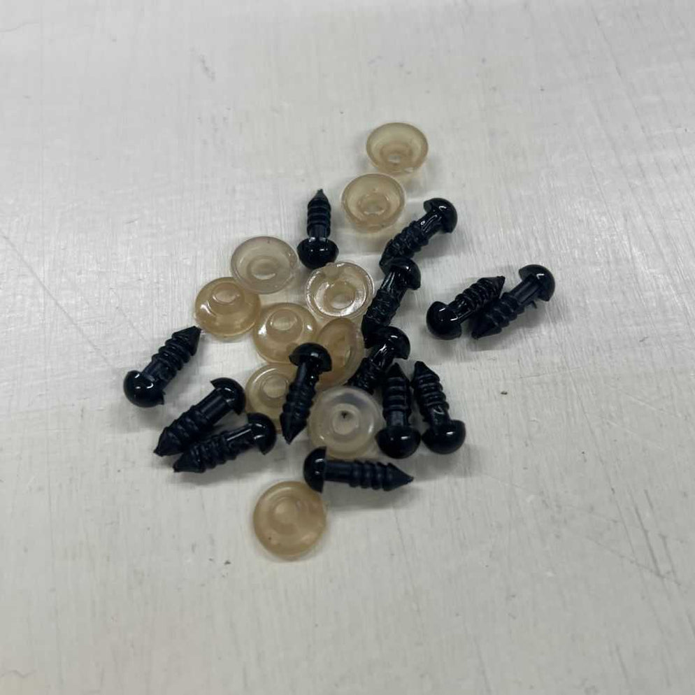 Wild and Woolly Yarns Safety Eyes Pairs Wild & Woolly Yarns