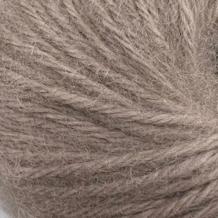 12-ply Chaska Alpaca Air yarn in natural shade, soft and luxurious.