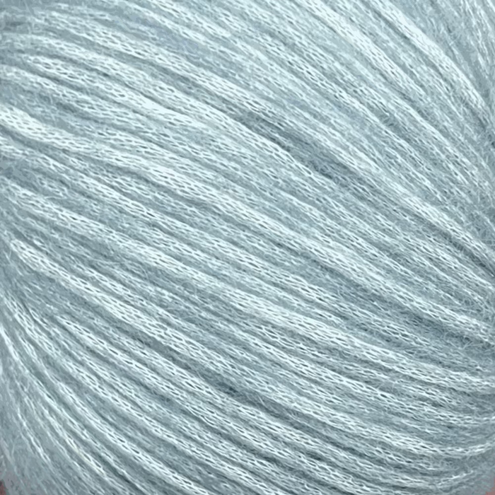 Luxuriously soft yarn for knitting, ideal for shawls and accessories.